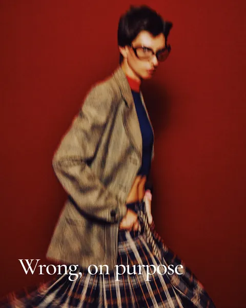 A Miu Miu post made in Keeng: wrong, on purpose