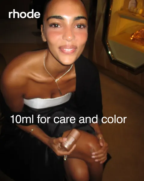 A rhode post made in Keeng: 10ml for care and color